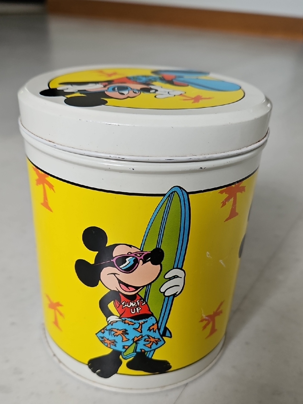 Vintage “Surfing Mickey” Collector’s Edition Tin -read description